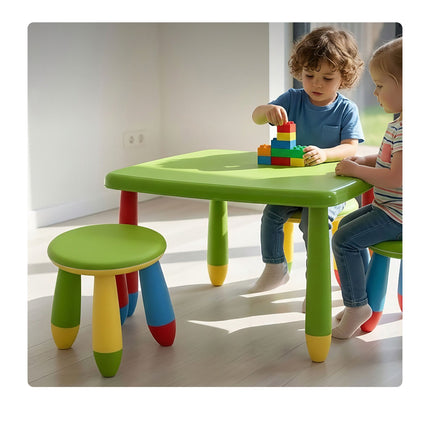 Dětská plastová stolička barevná, výška sedu 26 cm
