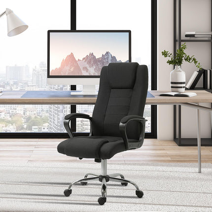 Ergonomická černá kancelářská židle s opěrkou hlavy, výškově nastavitelná