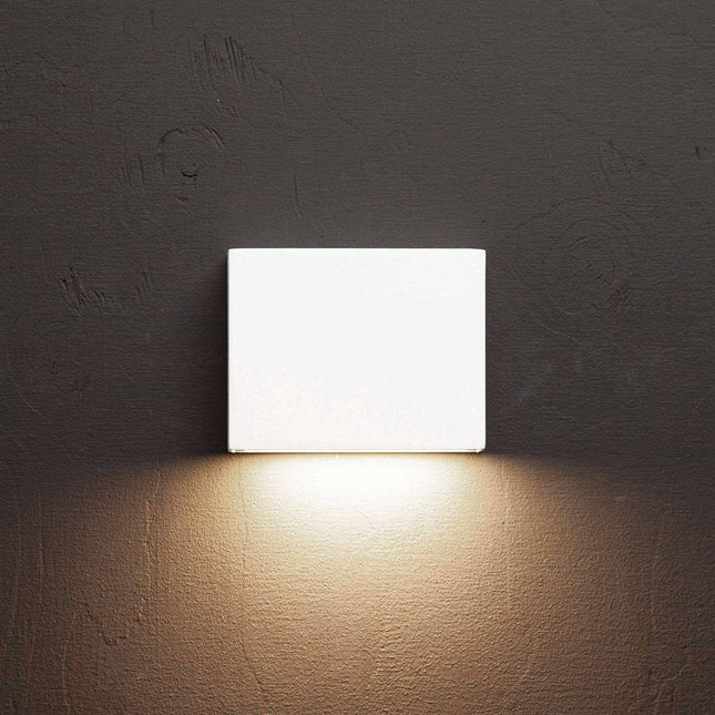 Nástěnné svítidlo Per I LED IP54 3000K 4W 210lm bílá