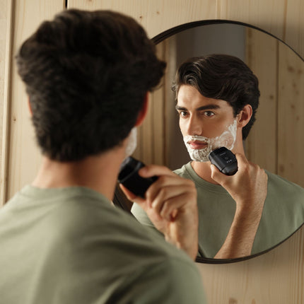 Philips 500 Series Compact Wet & Dry Electric Shaver, Travel Case, Cordless