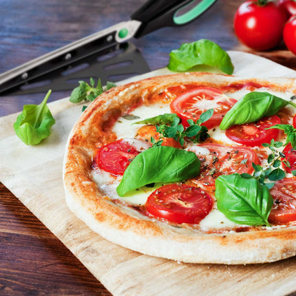 Nůžky na pizzu a zvedák