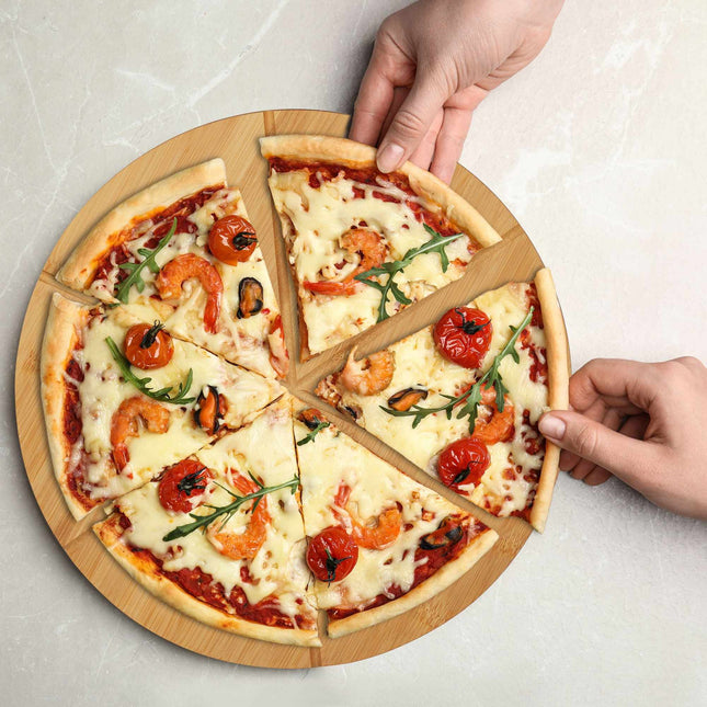 Prkénko na pizzu z bambusu, 2 ks, s pečicím papírem