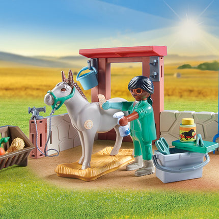 Playmobil Country veterinář na statku 71471