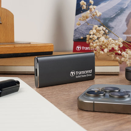 Přenosný SSD ESD256C USB-C 500Gb 10Gbps (R1050/W950 Mb/s), hliníkový