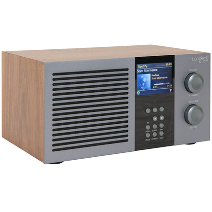 Rádio Three ořech