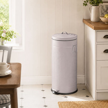 Retro Pedal Bin 30 L with Soft-Close Lid, Vintage Design, White
