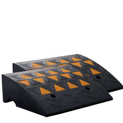 Rubber Curb Ramp 2-Pack, 6 in Rise, 15-Ton Capacity