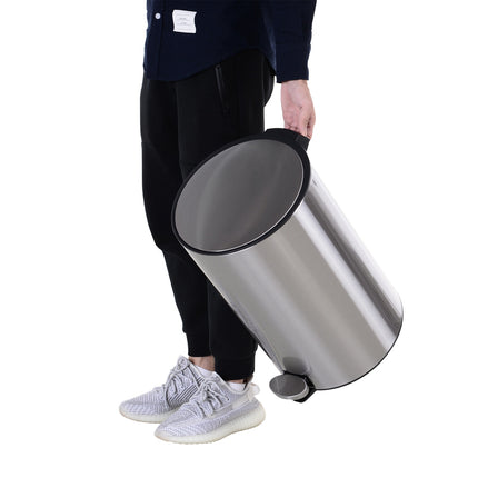 Nerezový pedálový koš 12L, soft close, vnitřní vložka