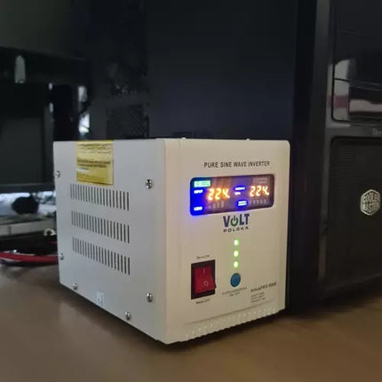 SINUS PRO 800 E 12/230 W záložní zdroj napájení