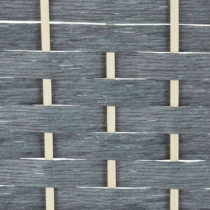 Screen wall with 4 panels