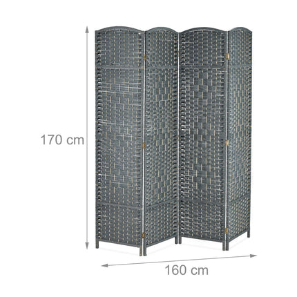 Screen wall with 4 panels