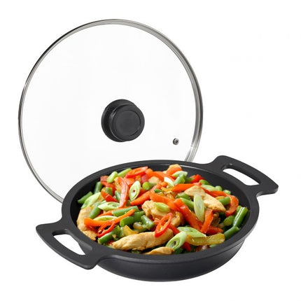 Serving pan with lid