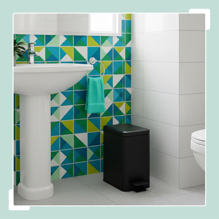 Úzký pedálový koš, 10L – tlumené zavírání, bezdotykový design