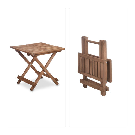 Malý dřevěný stůl