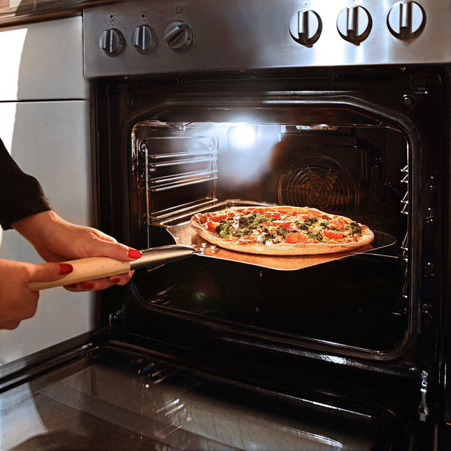 Čtvercová lopata na pizzu