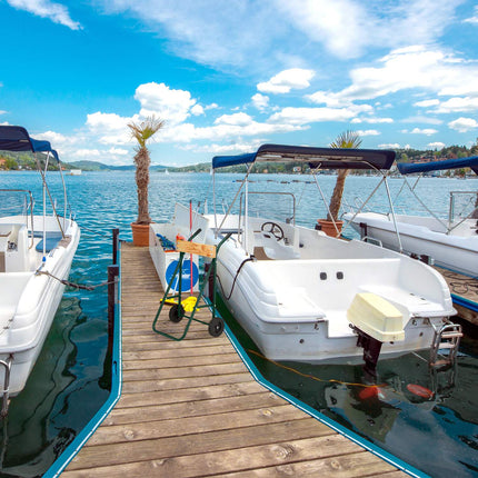 Stand for outboard motors in steel and wood