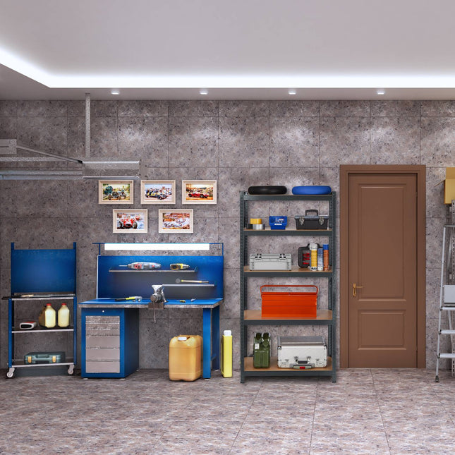 Strong shelves with 5 levels