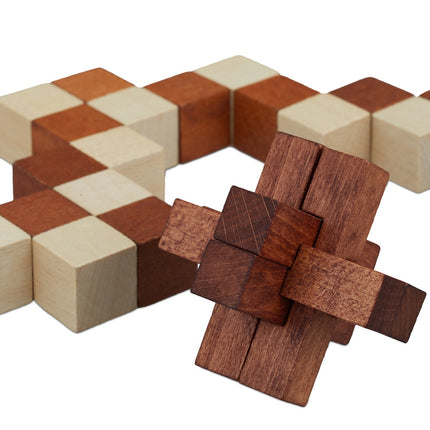Dřevěné puzzle