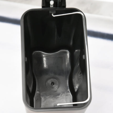 Odpadkový koš s pedálem 5 l s víkem a vnitřní vložkou, šedý