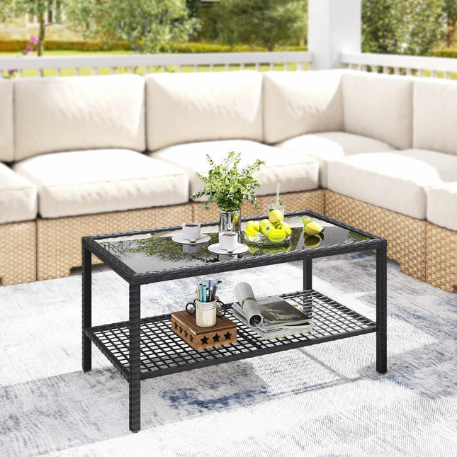 Zweistufiger Rattan-Couchtisch mit Glasplatte, Schwarz