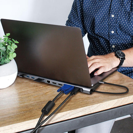 USB-C dok 11v1 HDMI/VGA/RJ45/USB-C 100W