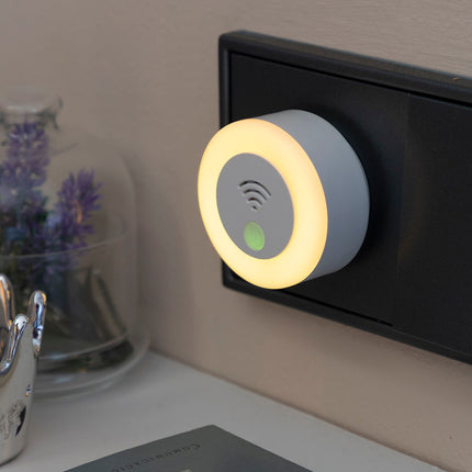 Ultrazvukový odpuzovač s LED KL Litto InnovaGoods