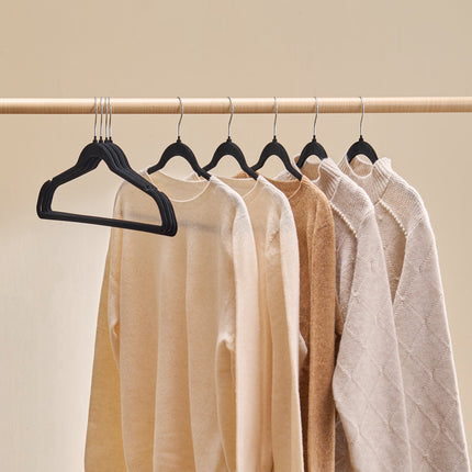 Velvet Hangers, 50-Pack Black Slim Non-Slip Swivel Hook