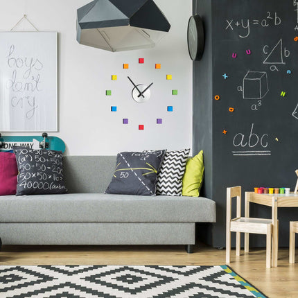 Nástěnné hodiny DIY barevné