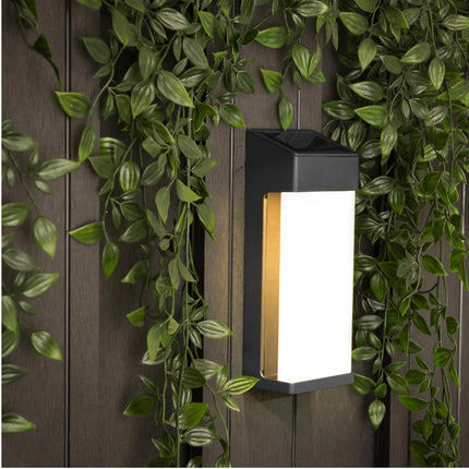 Nástěnná lampa solární se soumrakovým senzorem