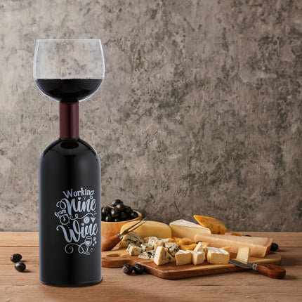 Sklenice ve tvaru lahve na víno – pojme 750ml, zábavný dárek pro milovníky vína
