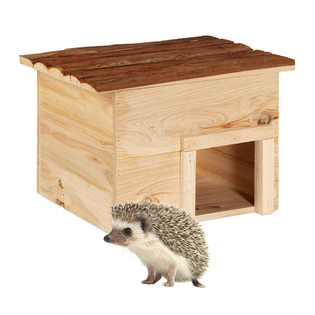 Igelhaus aus Holz