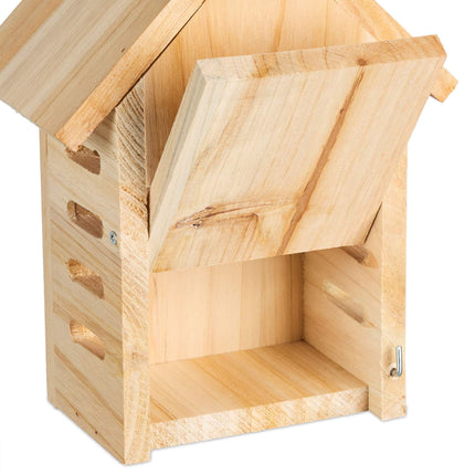 Dřevěný domek pro berušky