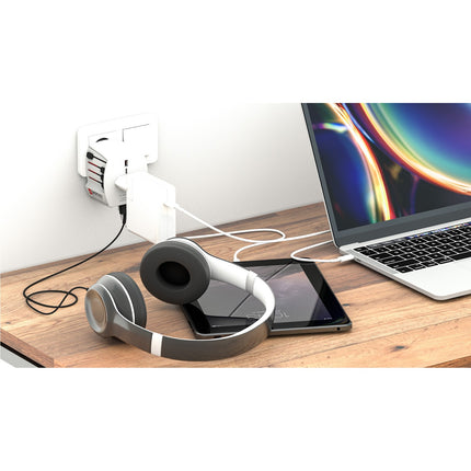 Cestovní adaptér MUV USB 12W bez uzemnění